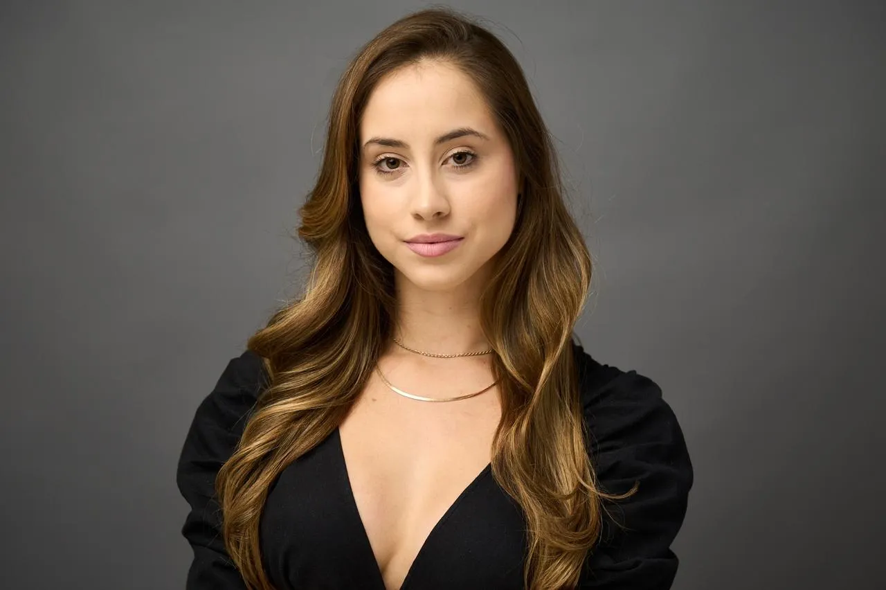 Photo of Carolina, Sponsorship Planning Officer of CLS Brazil