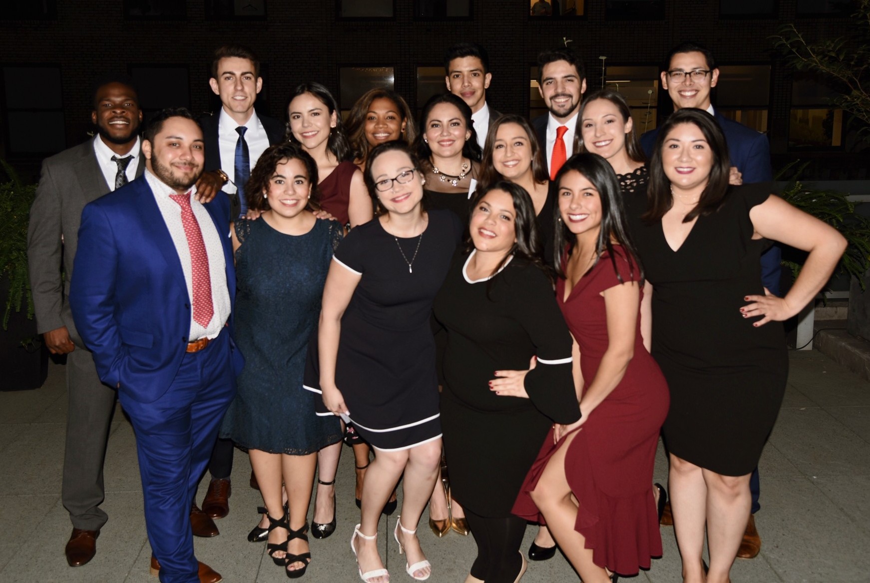 2018-2019 LaLSA E-Board outside 