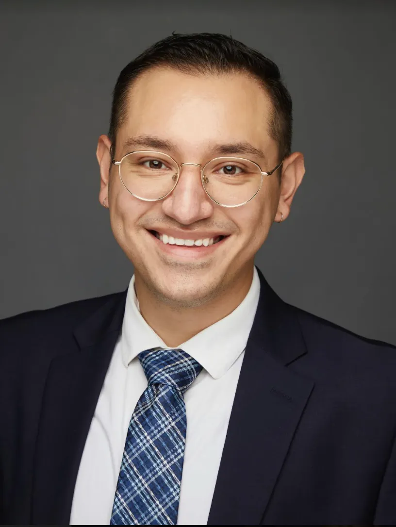 Adrián Nava