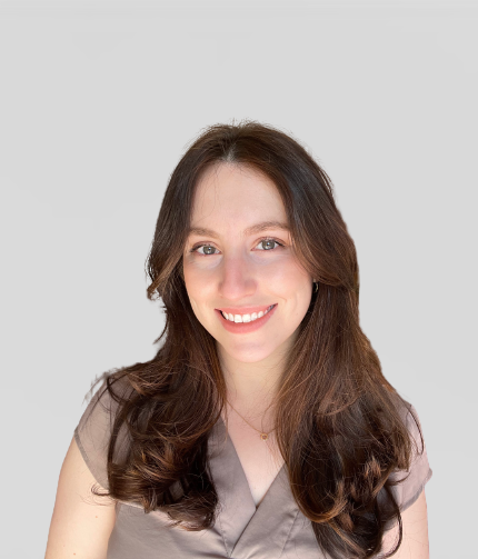 Image of Julia Konstantinovsky '24.